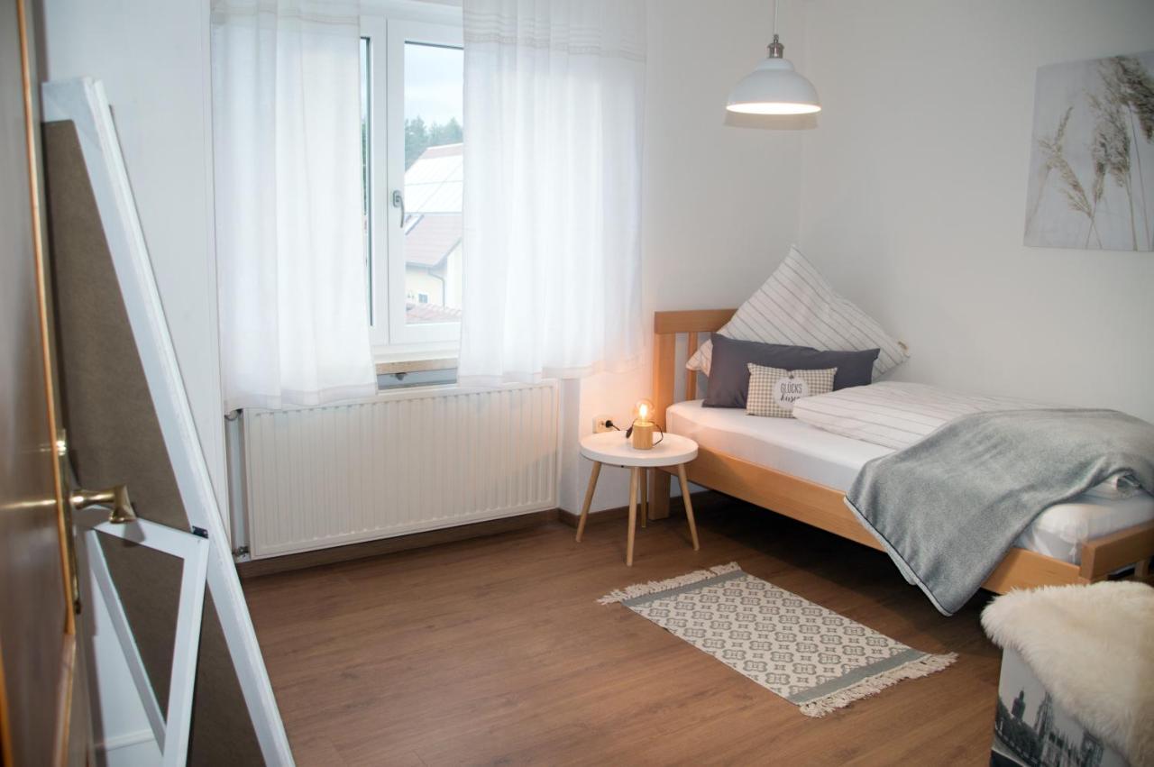 Ferienwohnung Seenglueck Wackersdorf Exteriör bild